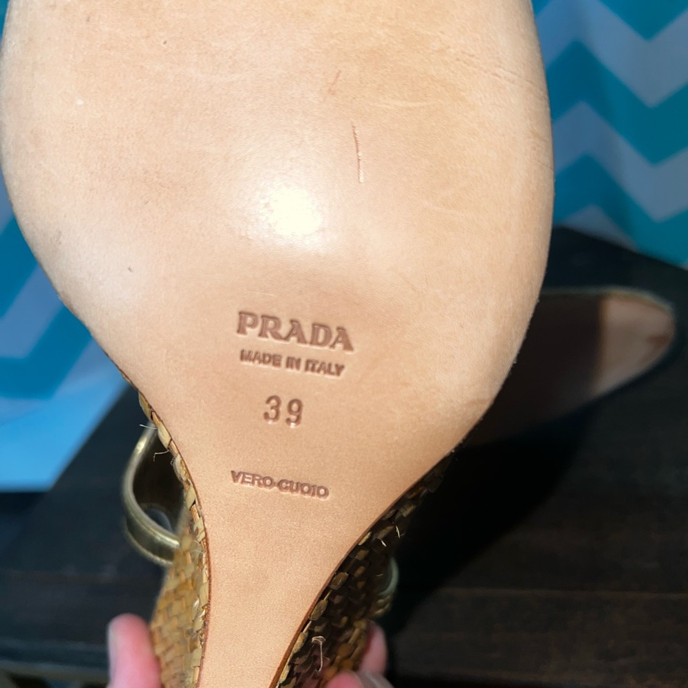 Prada Metallic Gold Straw Raffia Wedge Sandals Women's Size EU 39 - Picture 8 of 8